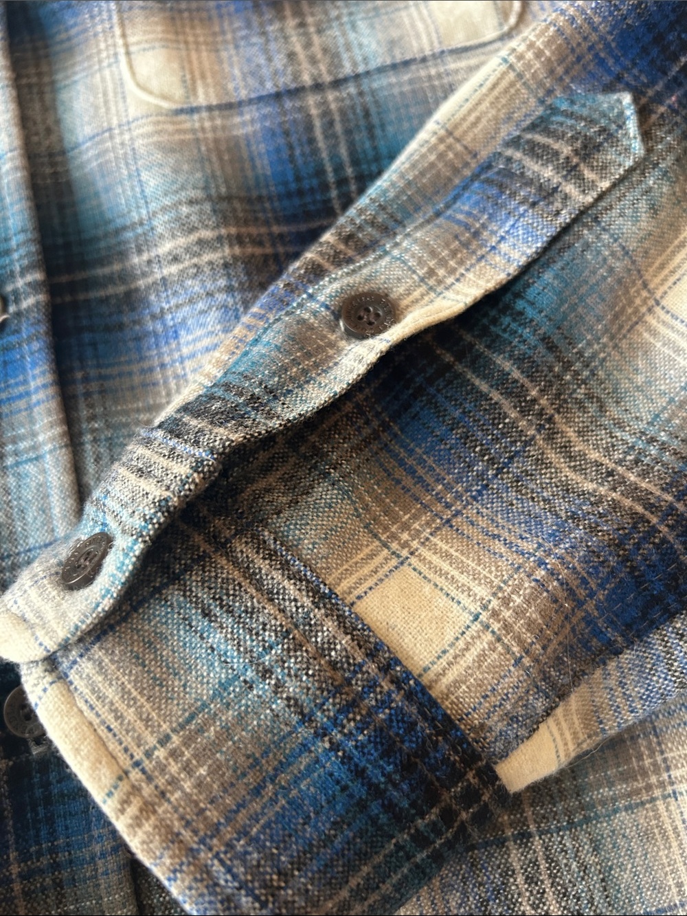 Pendleton Blue and Gray Plaid Button-Down Shirt- L - Picture 4 of 7